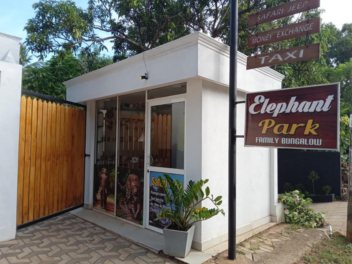 Elephant Park Family Bungalow Удавалаве Екстериор снимка